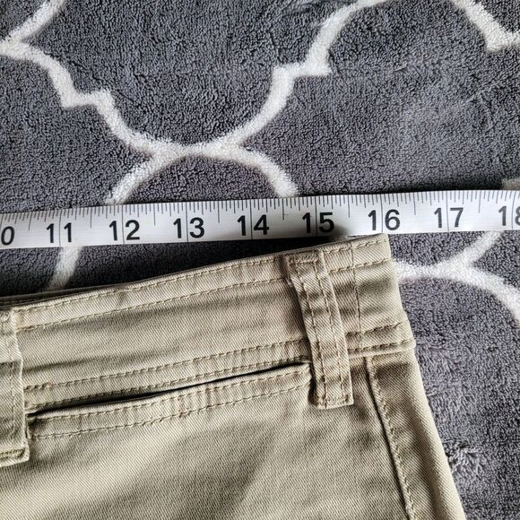 Marine Layer Wide Leg Pants in Olive - Picture 3 of 11